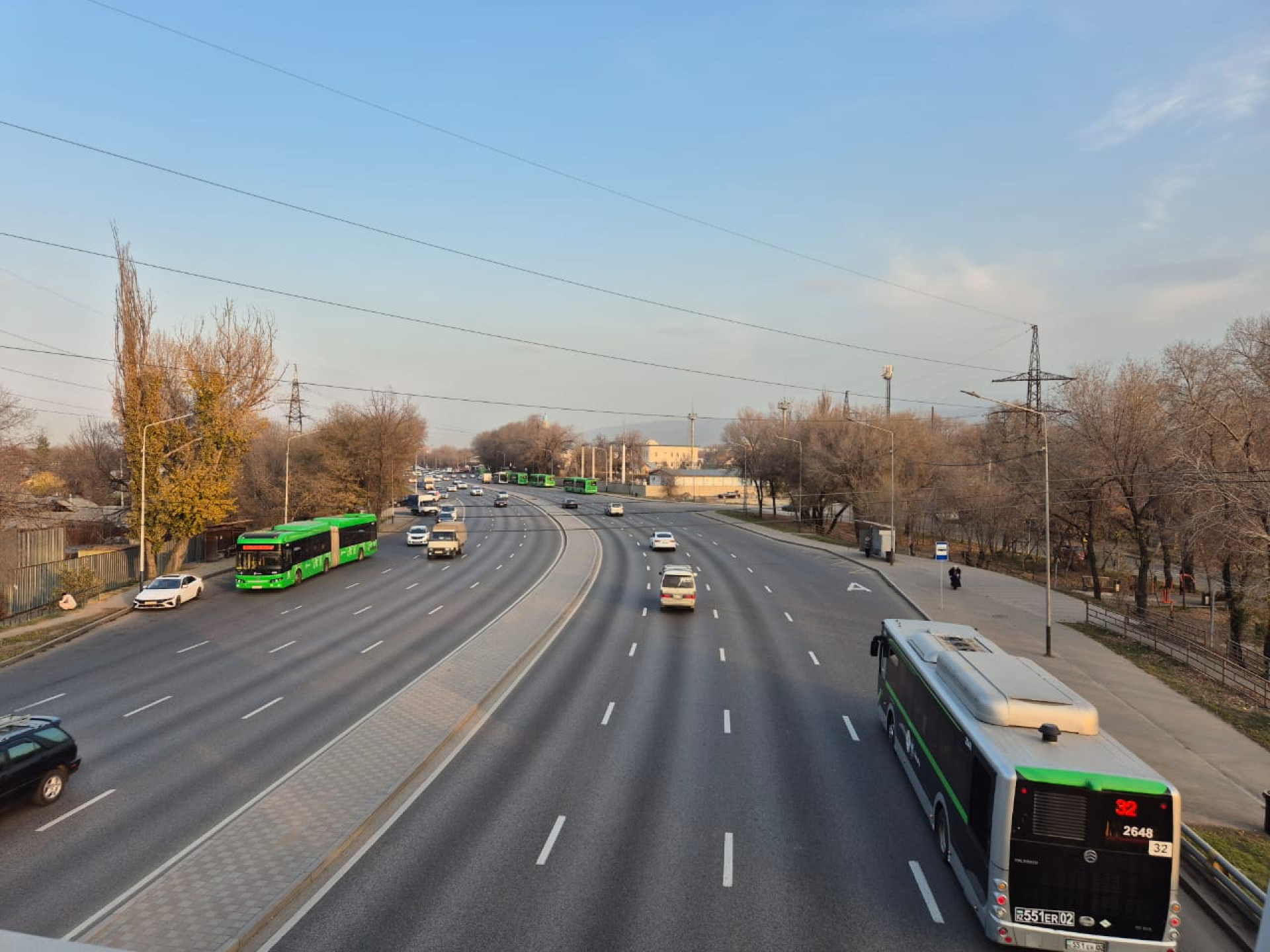 Дорога. Жетысуский район Алматы