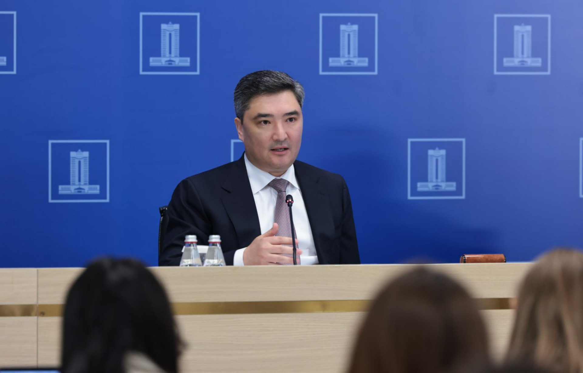 Олжас Бектенов