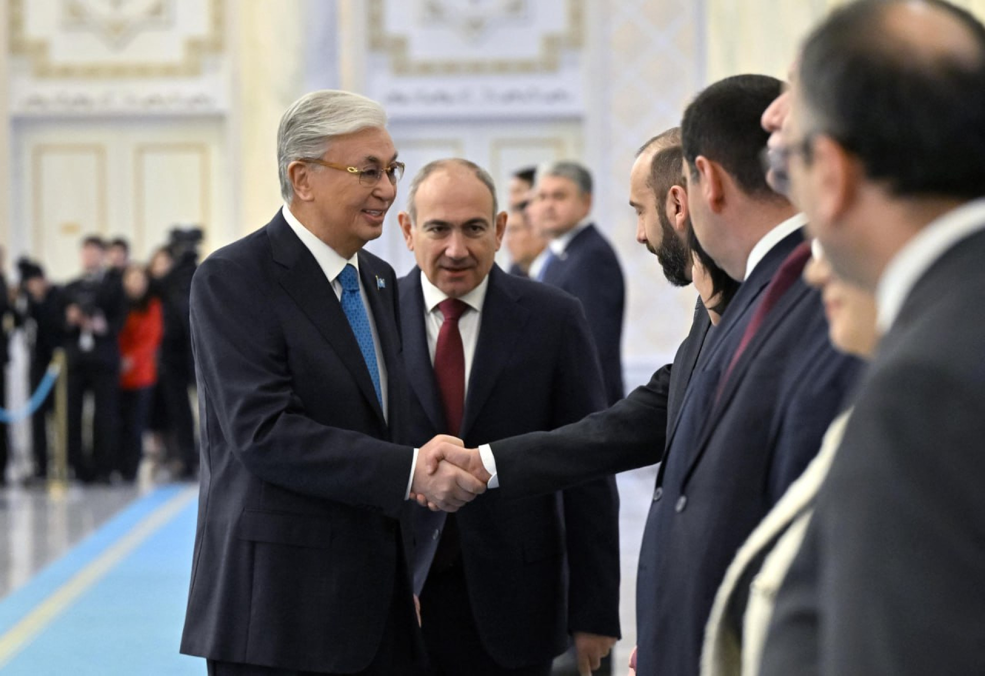 Пашинян и Токаев