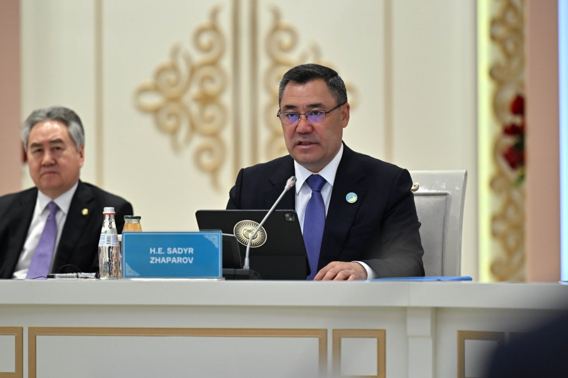 Садыр Жапаров
