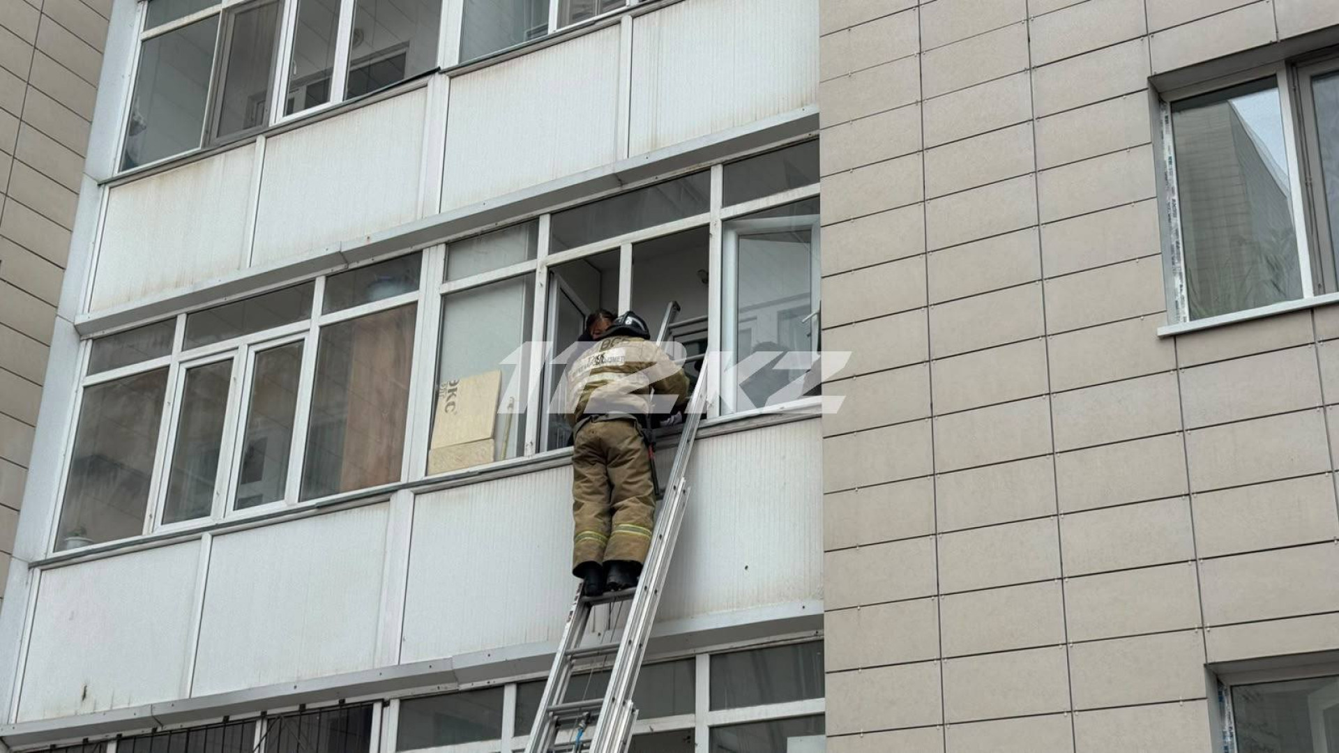 эвакуация на пожаре в Астане