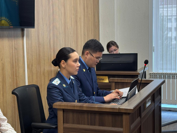 Прокуроры по делу Перизат Кайрат