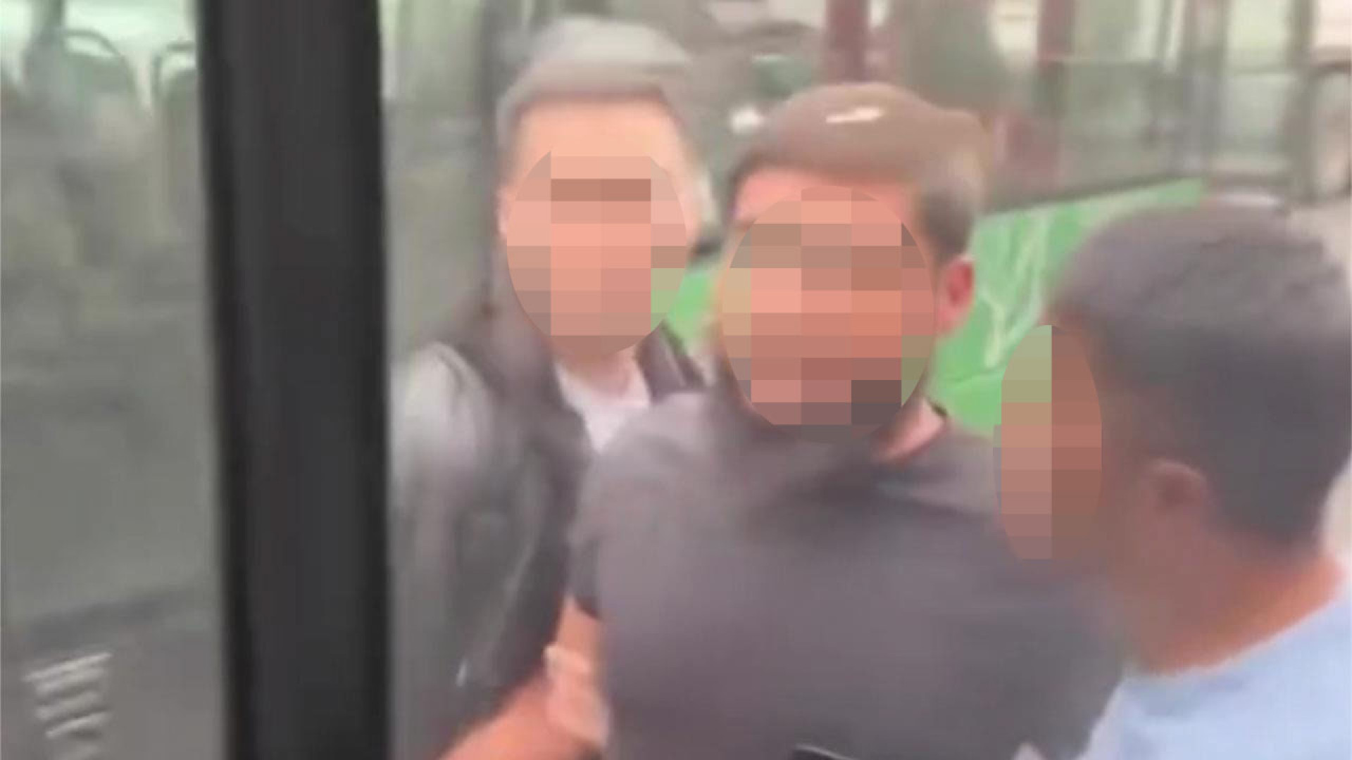 нападение на водителя автобуса