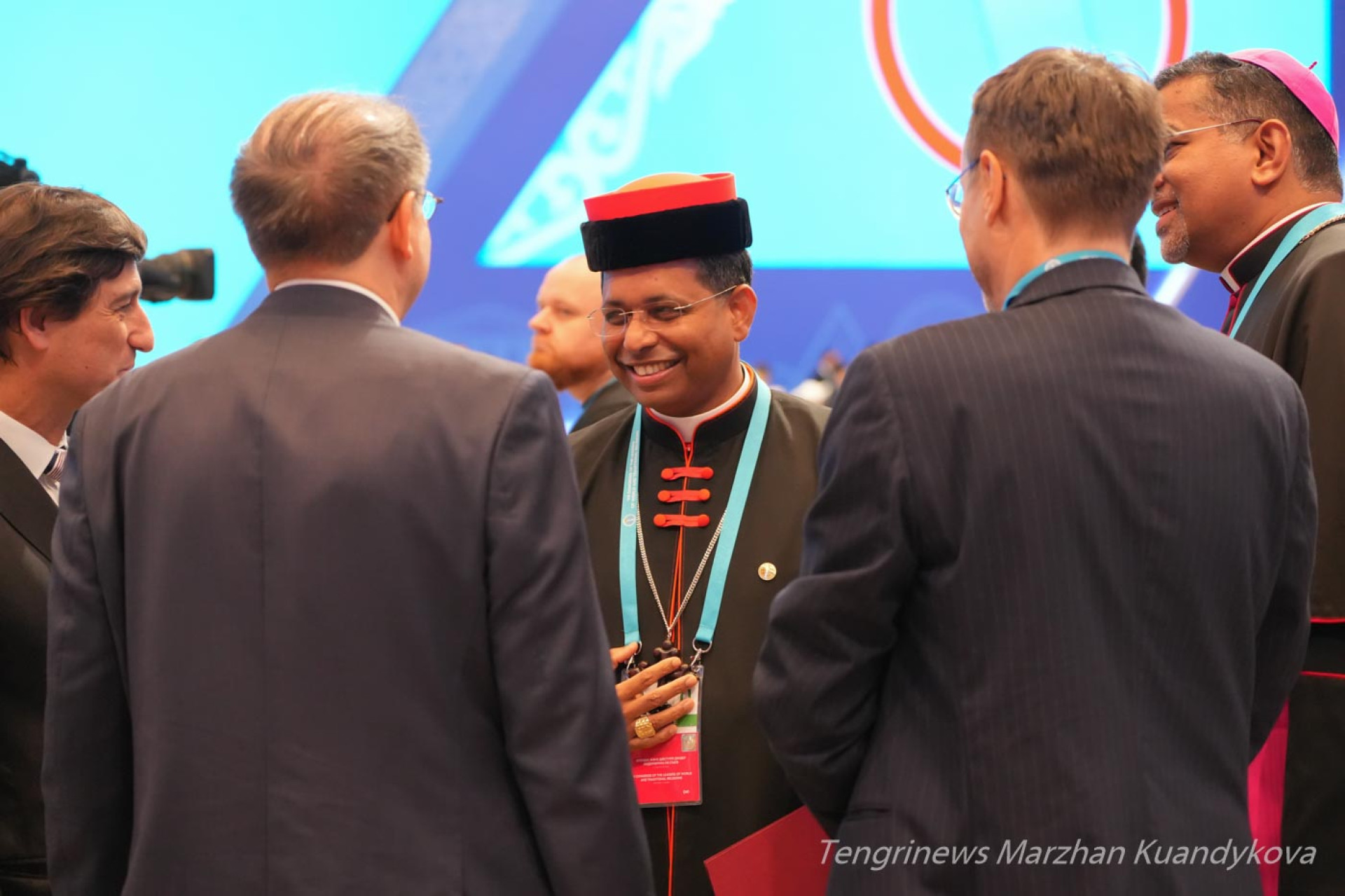 лидеры религий в Астане