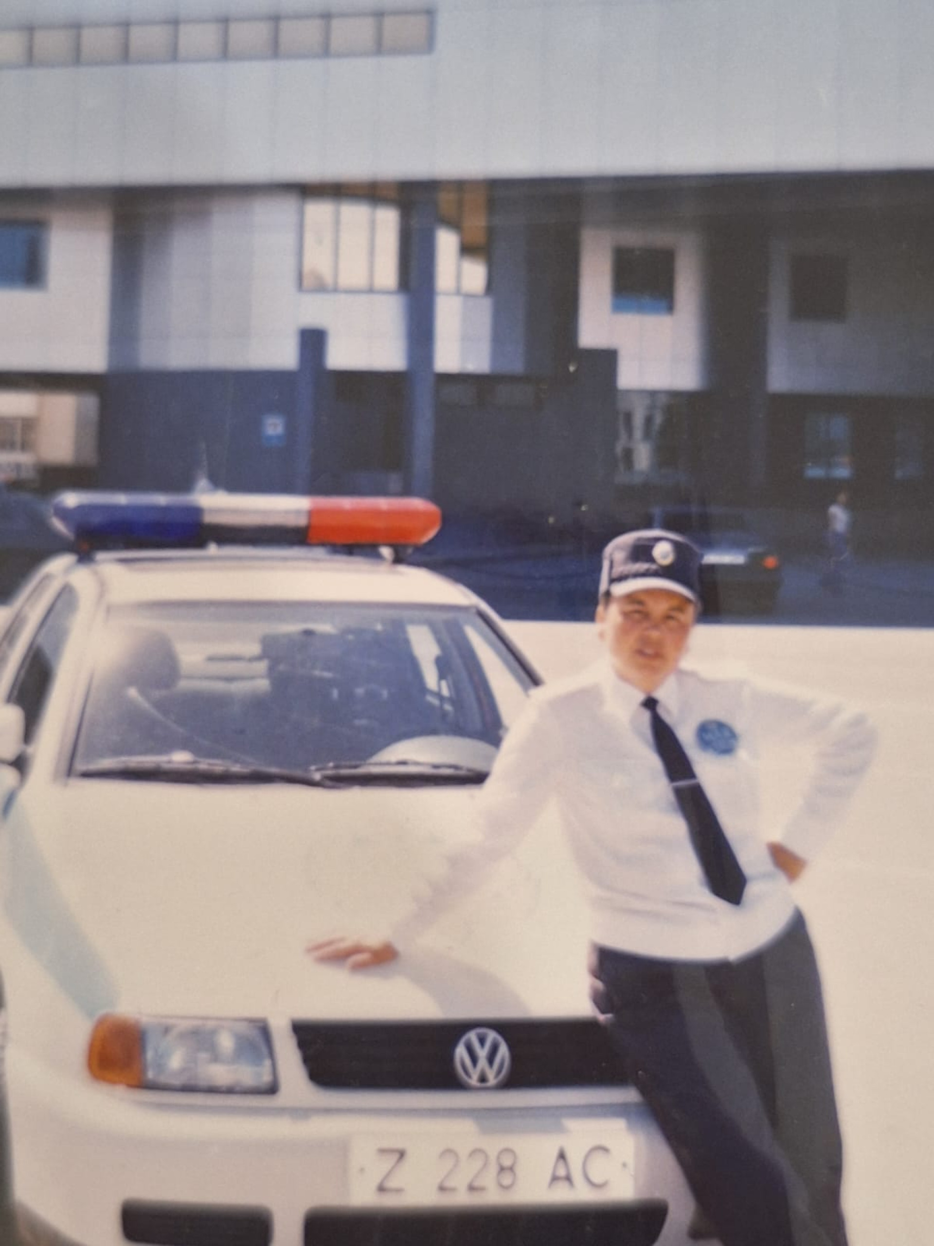 женщина-полицейский