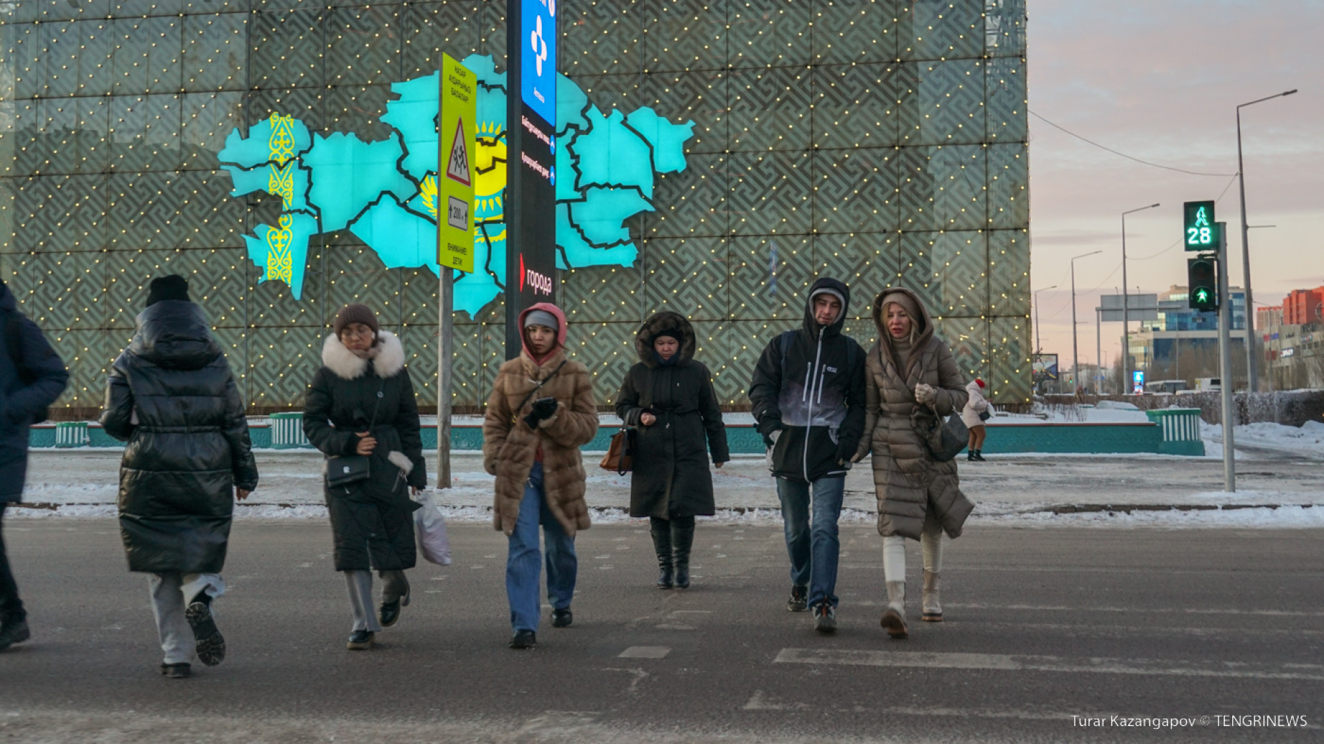 Работа не по специальности в Казахстане: дефицит кадров на рынке труда