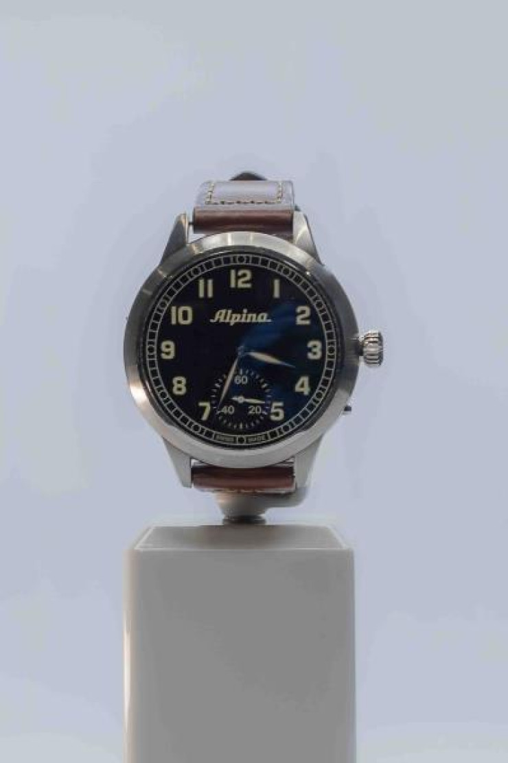 Часы Alpina Pilot Heritage