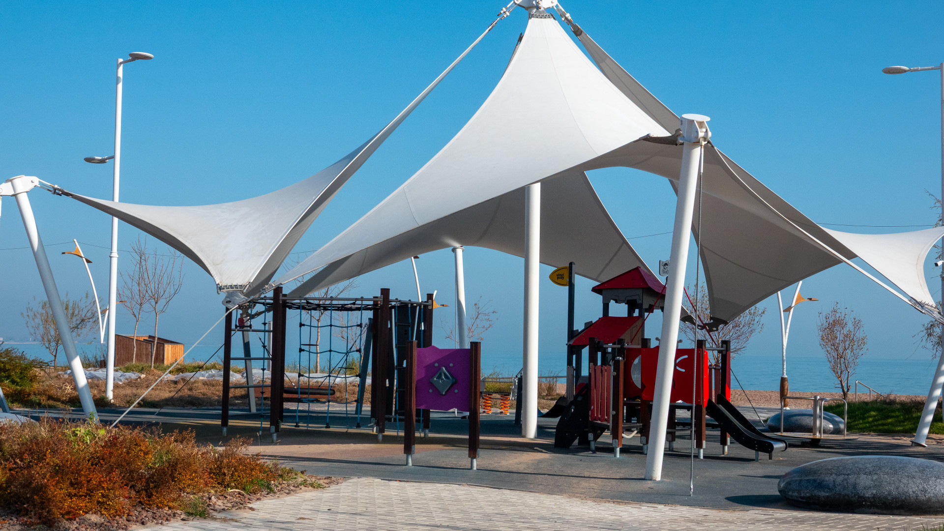 Арт-объекты на набережной города Конаев часть-2