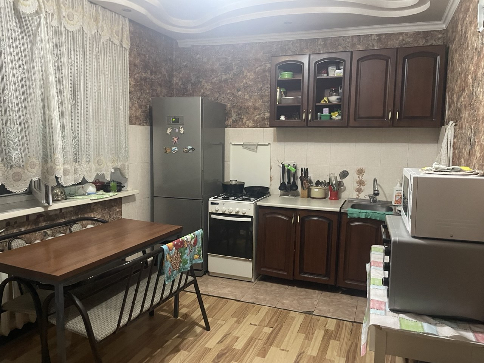 Кухня в кризисном центре "Реванш". Фото: ©️ Tengrinews.kz