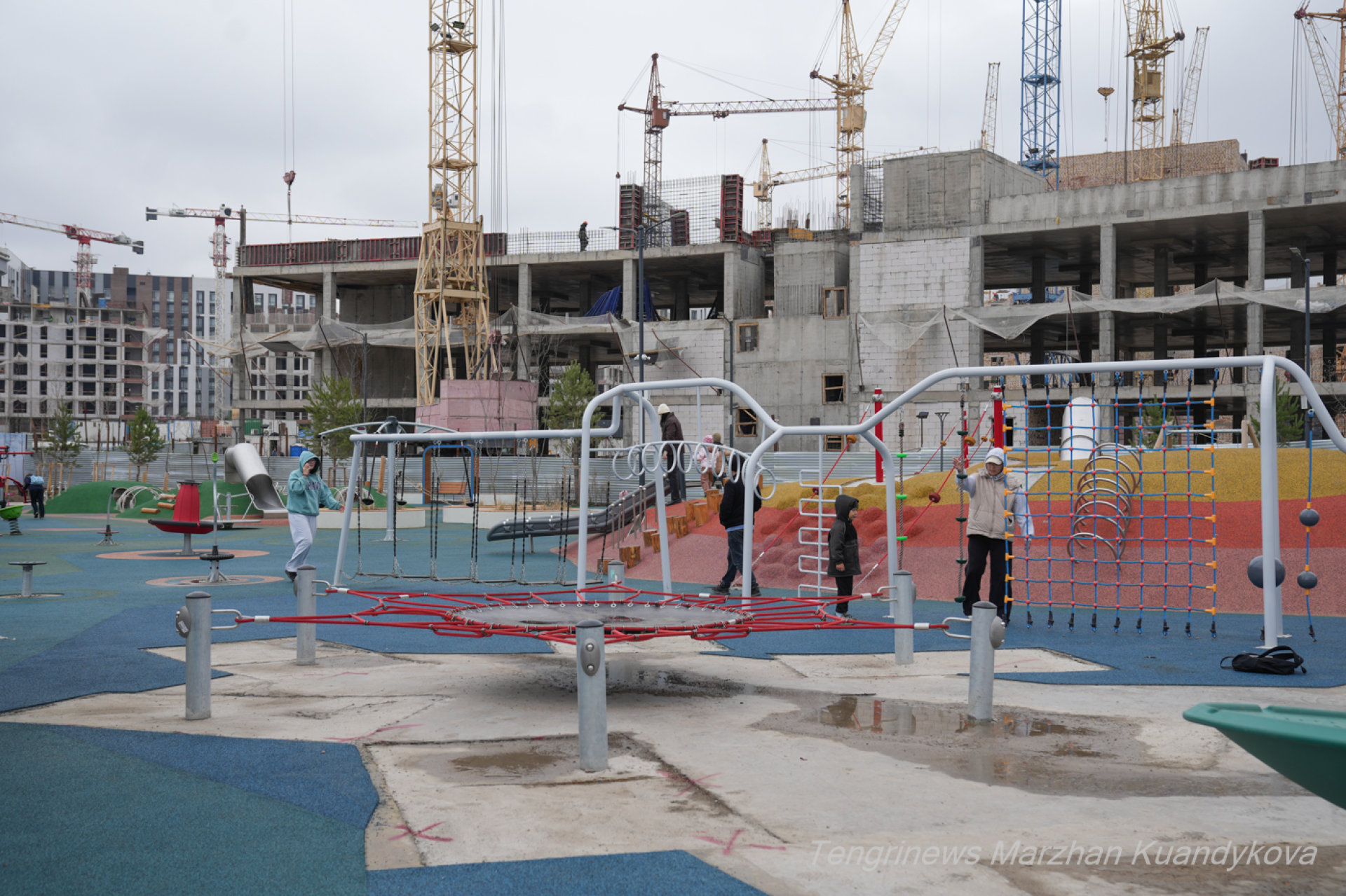 детская площадка