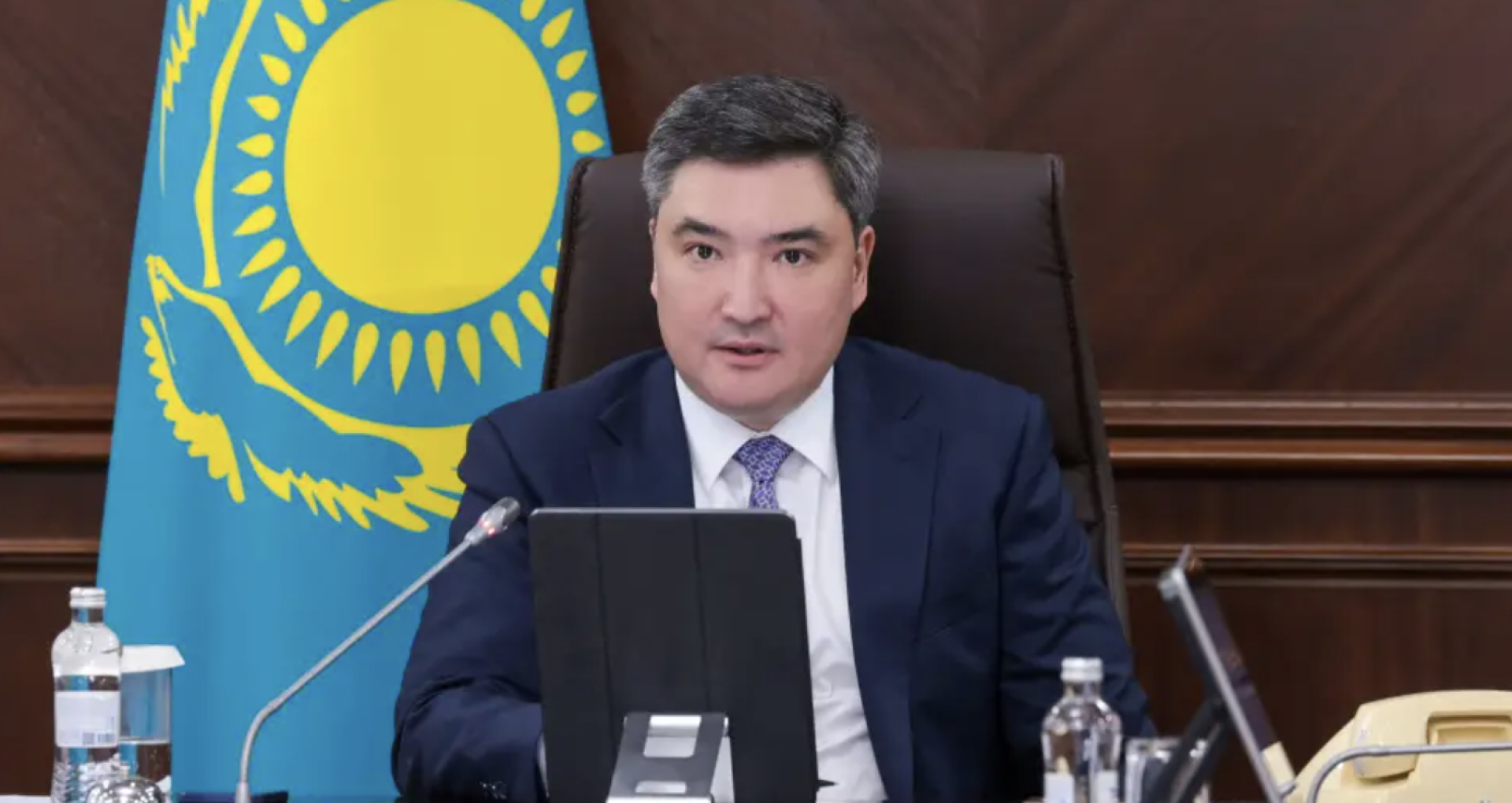 Премьер-министр Олжас Бектенов