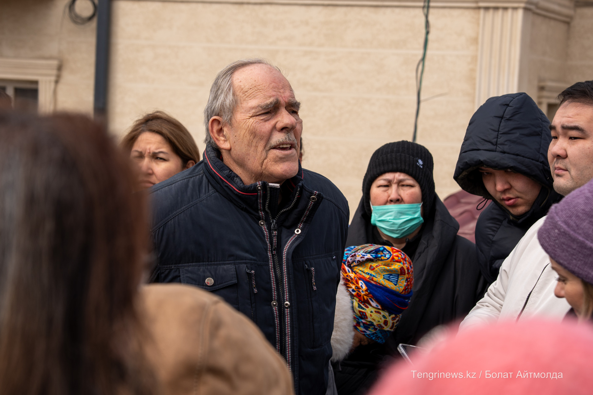 Собрание жителей Абайских дач: требования о выдаче ИЖС и проведении воды